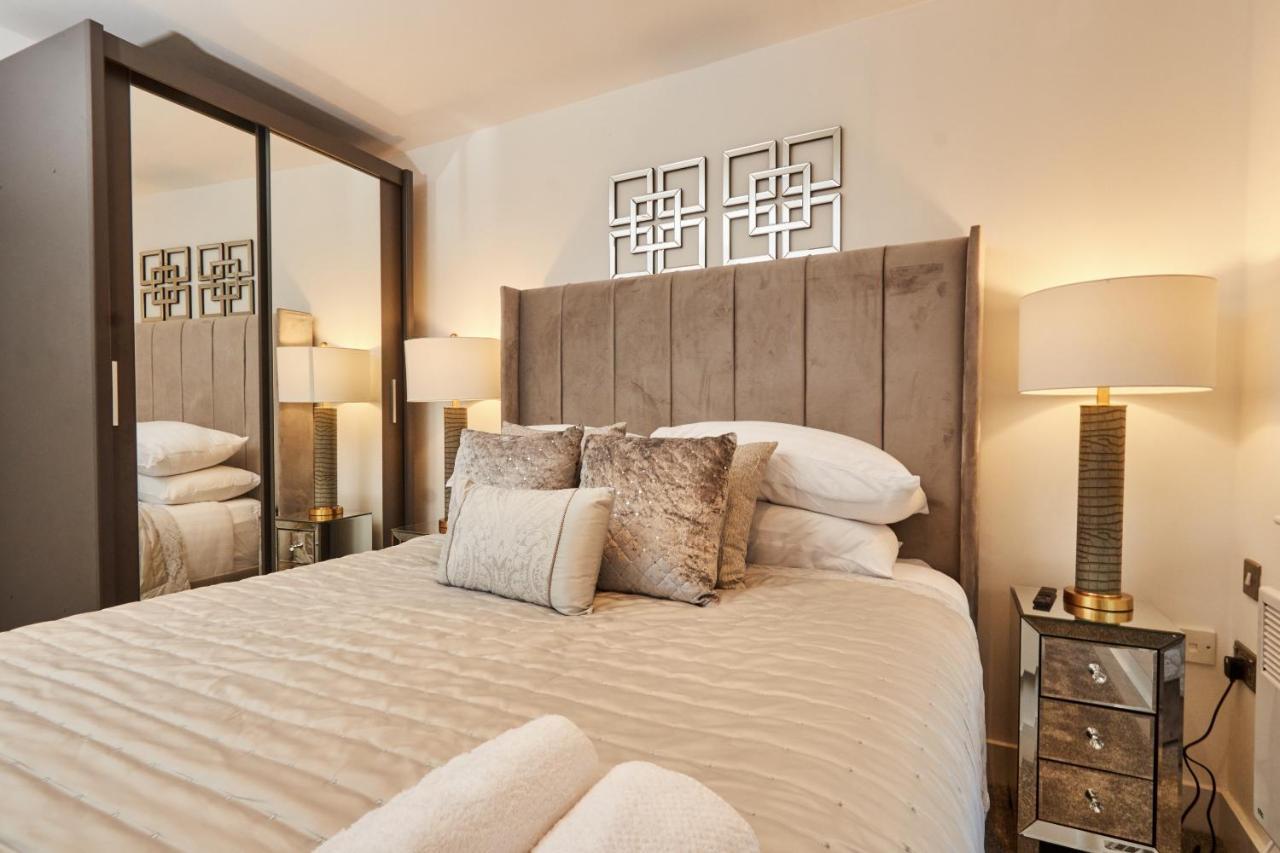 Deluxe River Canal View & Free Secure Parking! Leeds  Extérieur photo