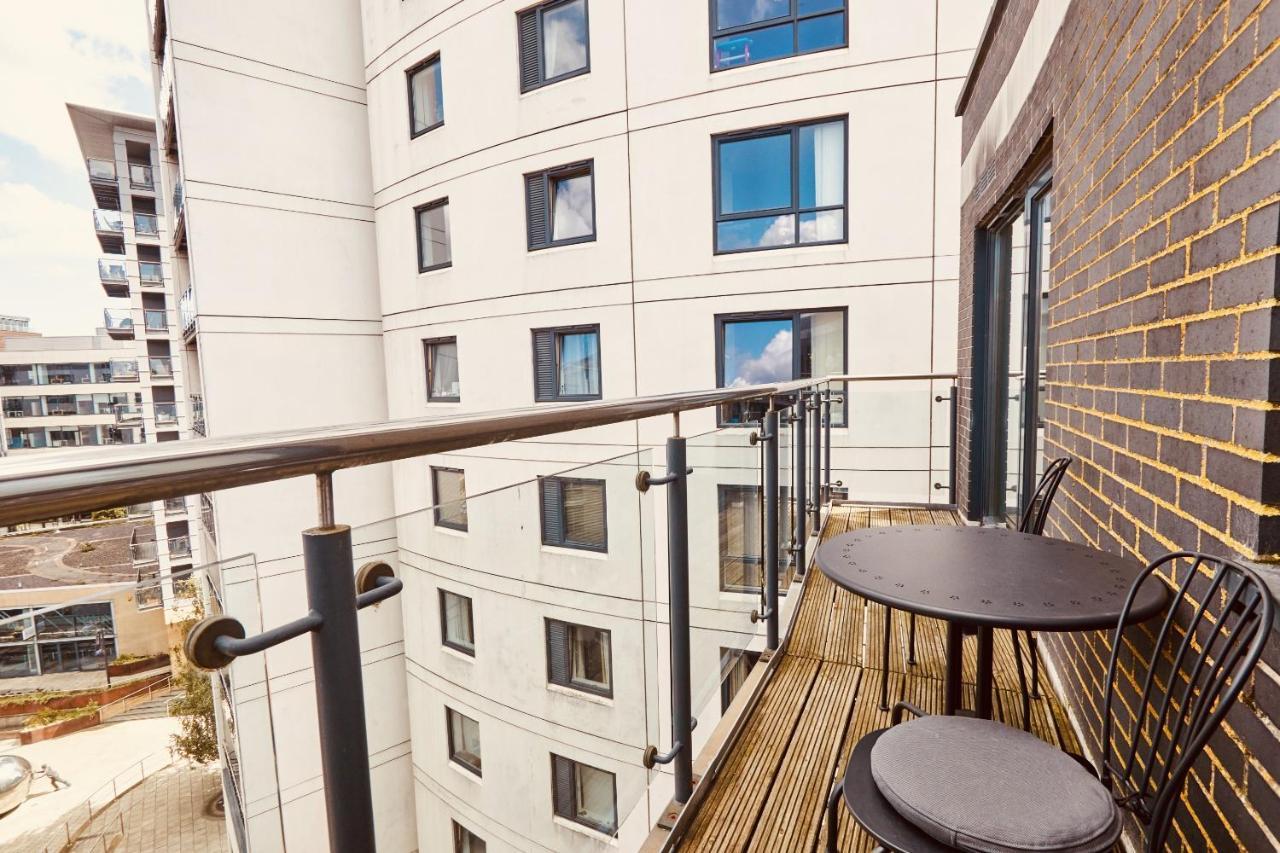 Deluxe River Canal View & Free Secure Parking! Leeds  Extérieur photo