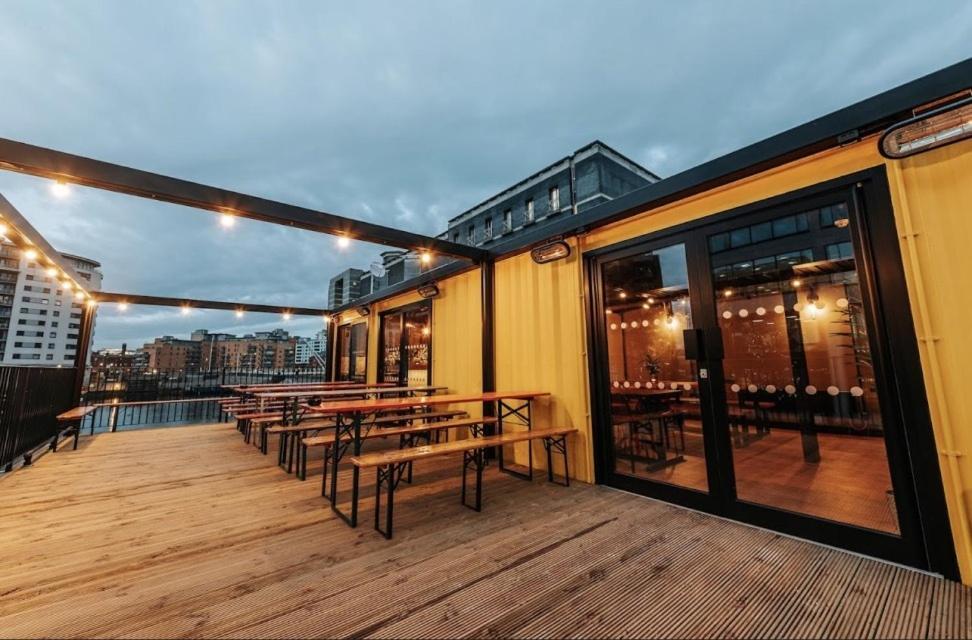 Deluxe River Canal View & Free Secure Parking! Leeds  Extérieur photo